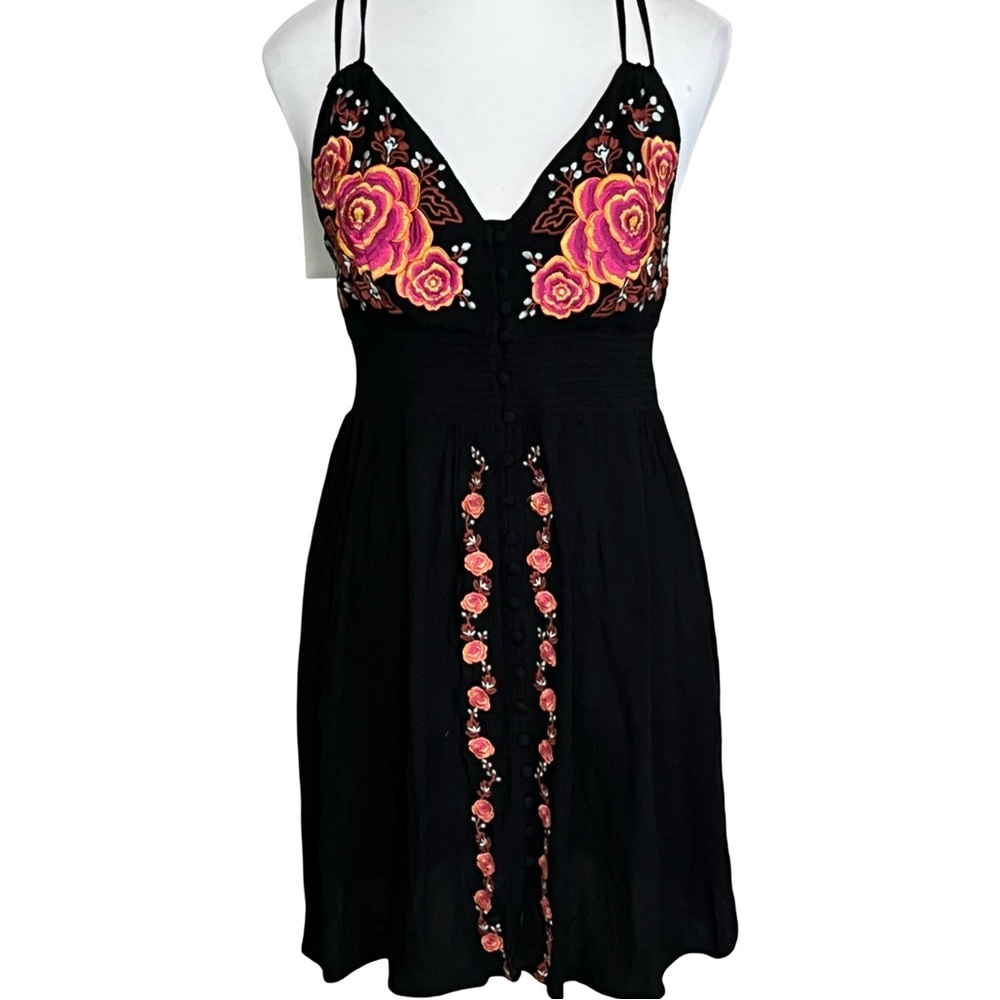 Forever 21 Gauze Boho Black Floral Embroidered Mini Dress Size M Summer Feminine